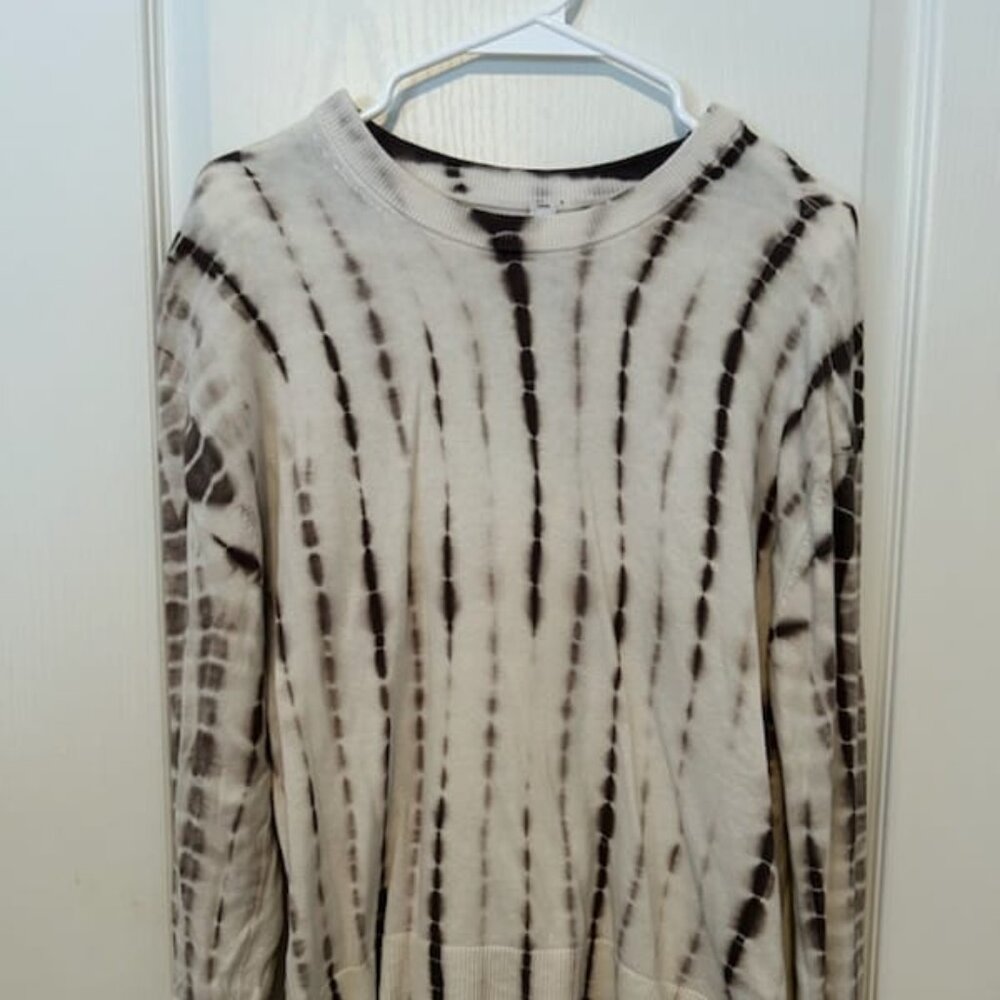 LULULEMON KNITTED TOP